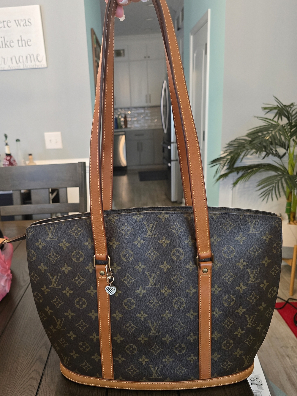 AUTHENTIC Louis Vuitton Monogram Canvas Babalone Tote